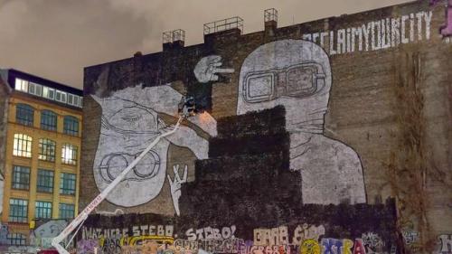 graffitti berlin stinkefinger